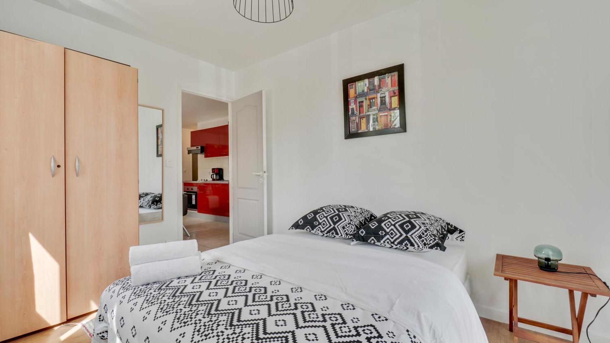 Chic Apart With Parking Near Paris أوبارفيلييه المظهر الخارجي الصورة